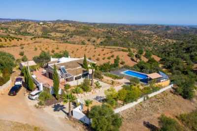Villa For Sale in Tavira, Portugal
