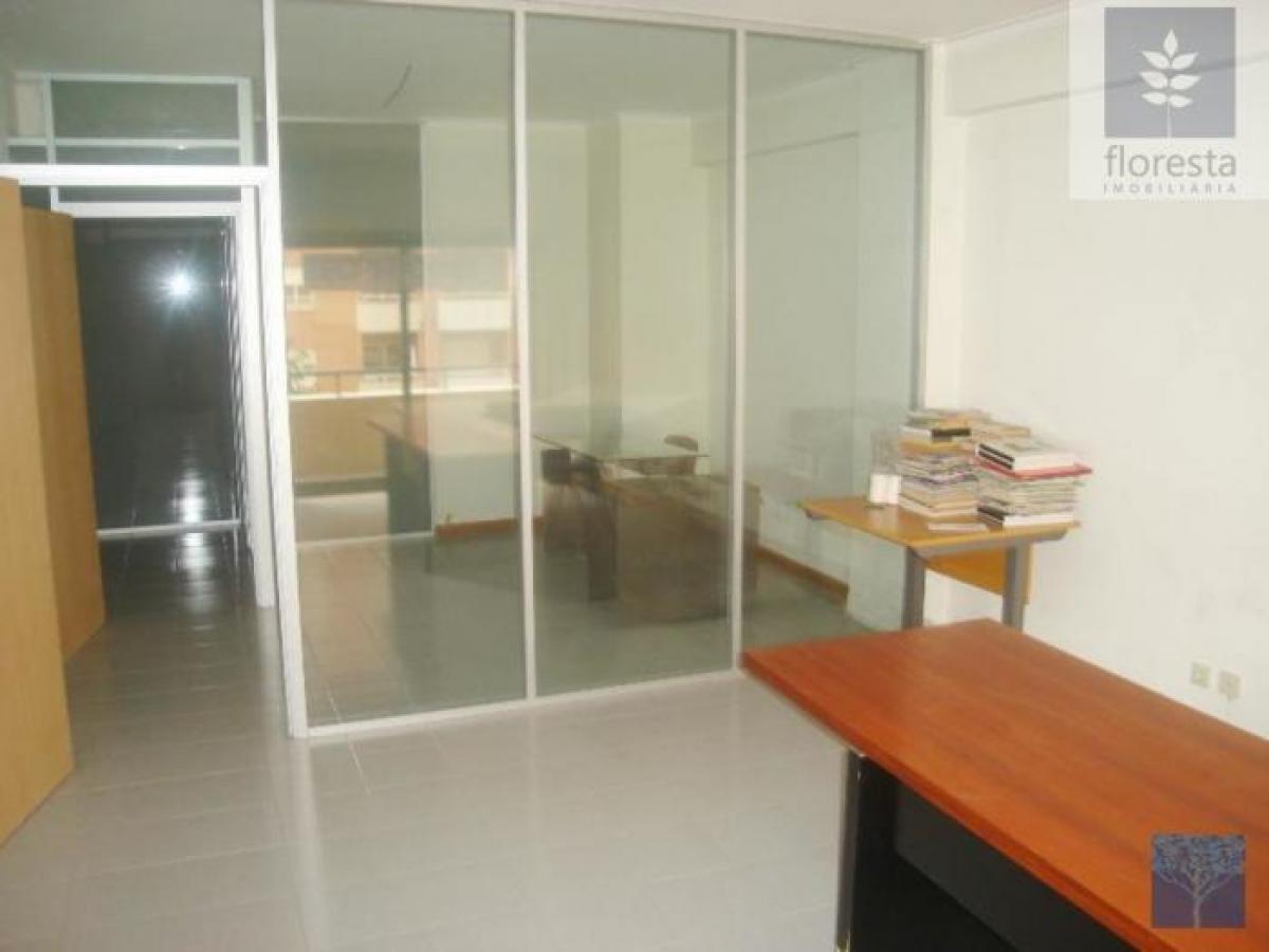 Picture of Office For Sale in Braga, Entre-Douro-e-Minho, Portugal