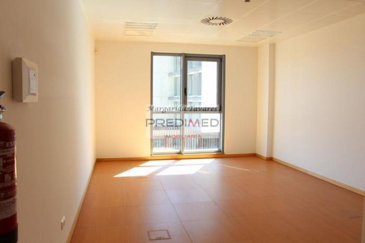 Picture of Office For Sale in Lisboa, Lisboa, Portugal