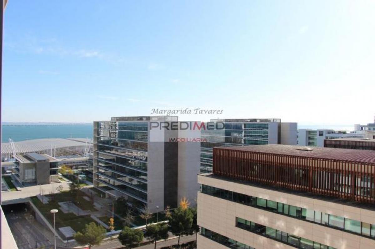 Picture of Office For Sale in Lisboa, Lisboa, Portugal