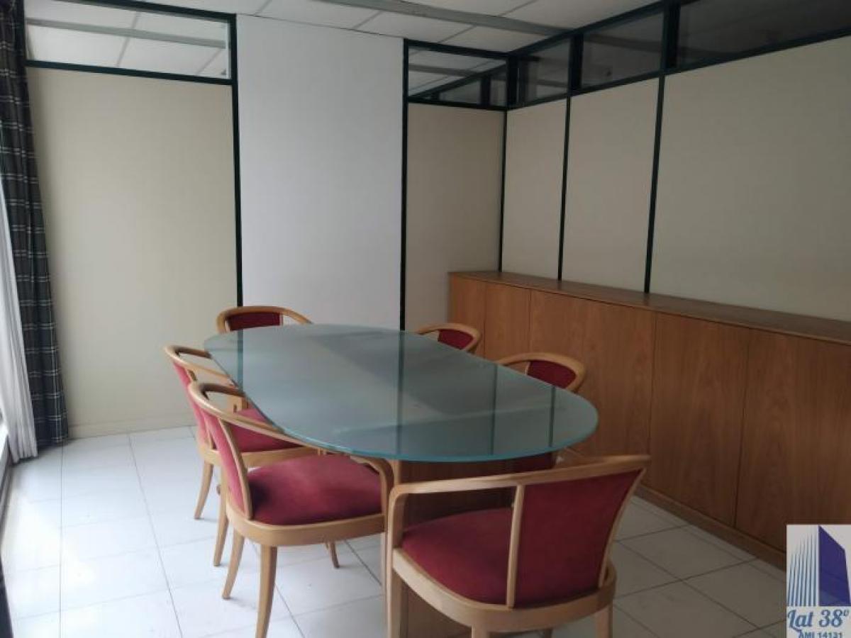 Picture of Office For Sale in Lisboa, Lisboa, Portugal