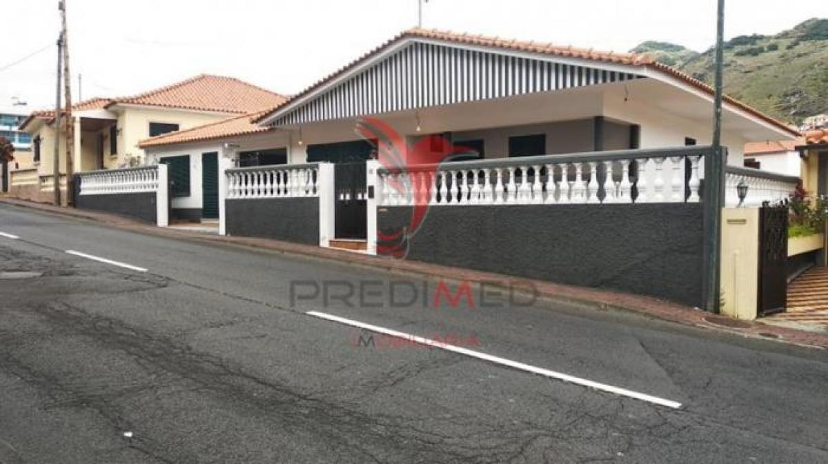 Picture of Home For Sale in Machico, Madeira, Portugal