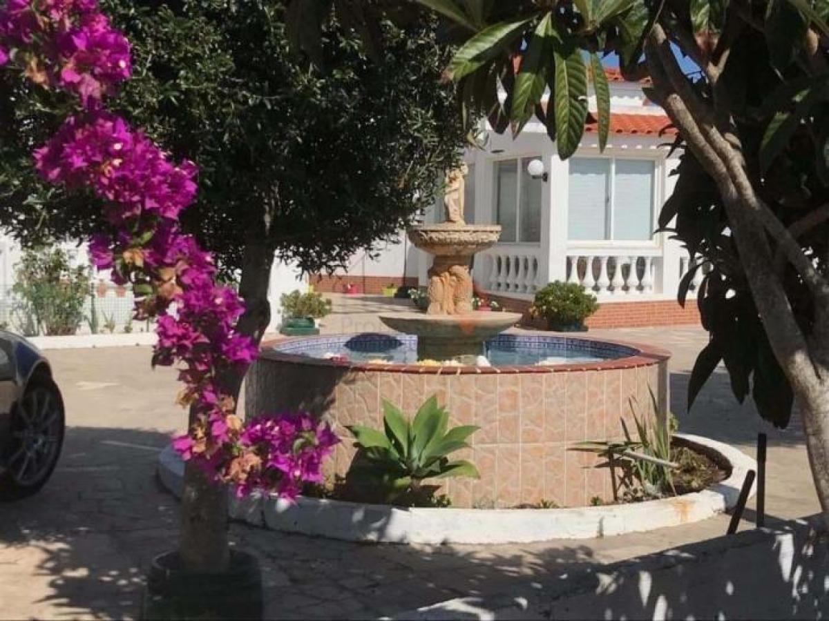 Picture of Villa For Sale in Vila Do Bispo, Algarve, Portugal