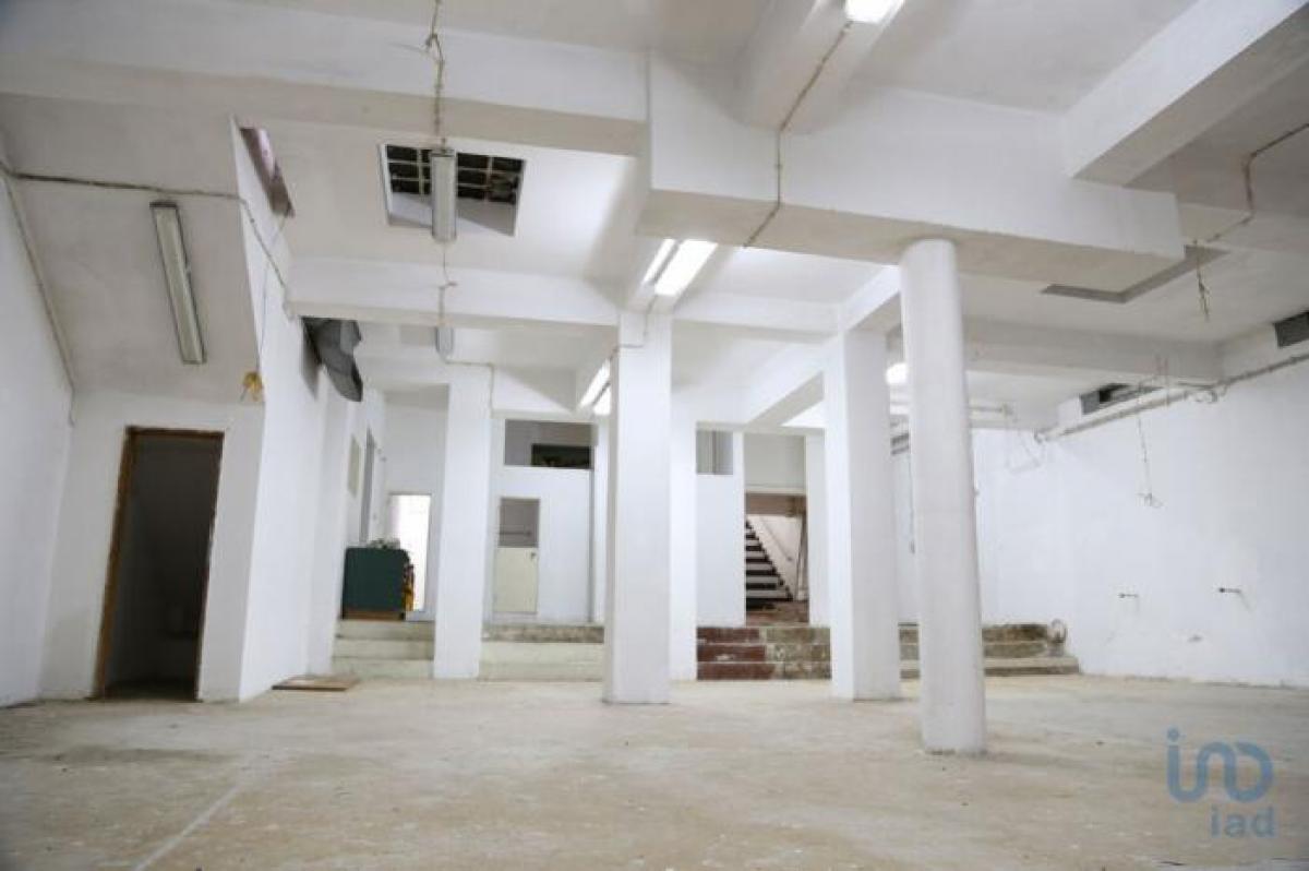 Picture of Retail For Sale in Lisboa, Lisboa, Portugal