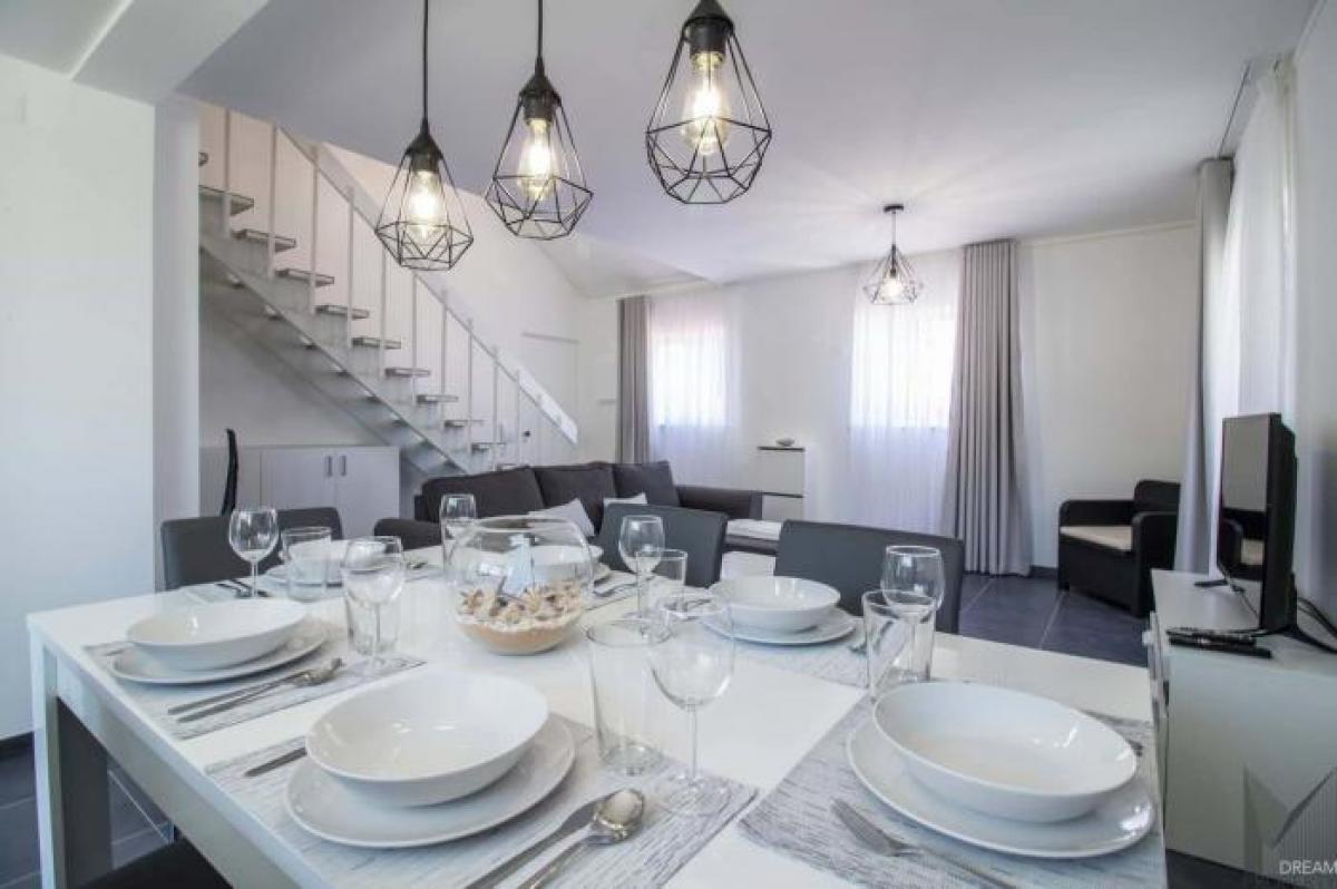 Picture of Apartment For Sale in Vilamoura, Algarve, Portugal