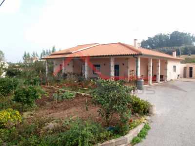 Villa For Sale in Caldas Da Rainha, Portugal