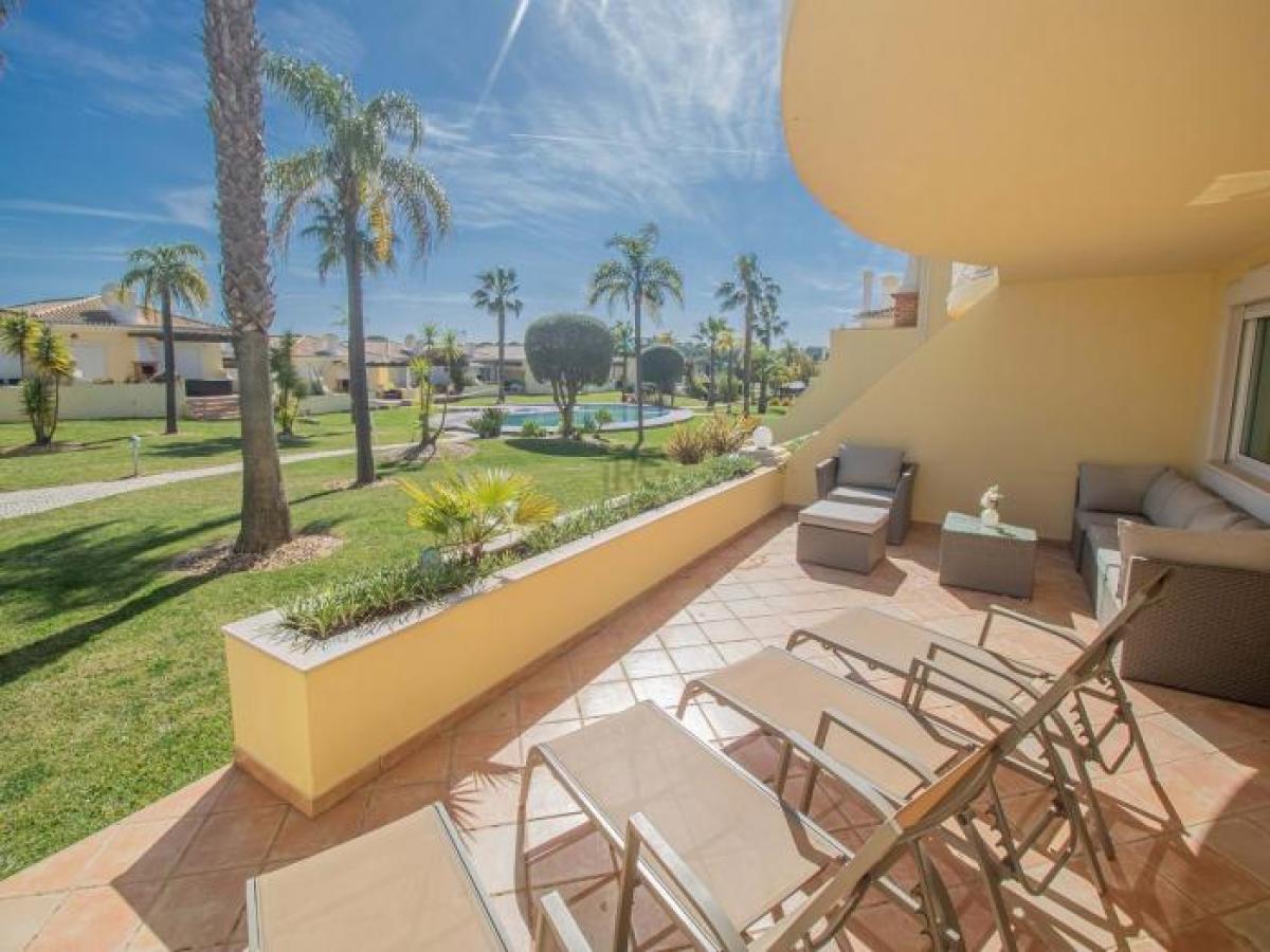 Picture of Villa For Rent in Vilamoura, Algarve, Portugal