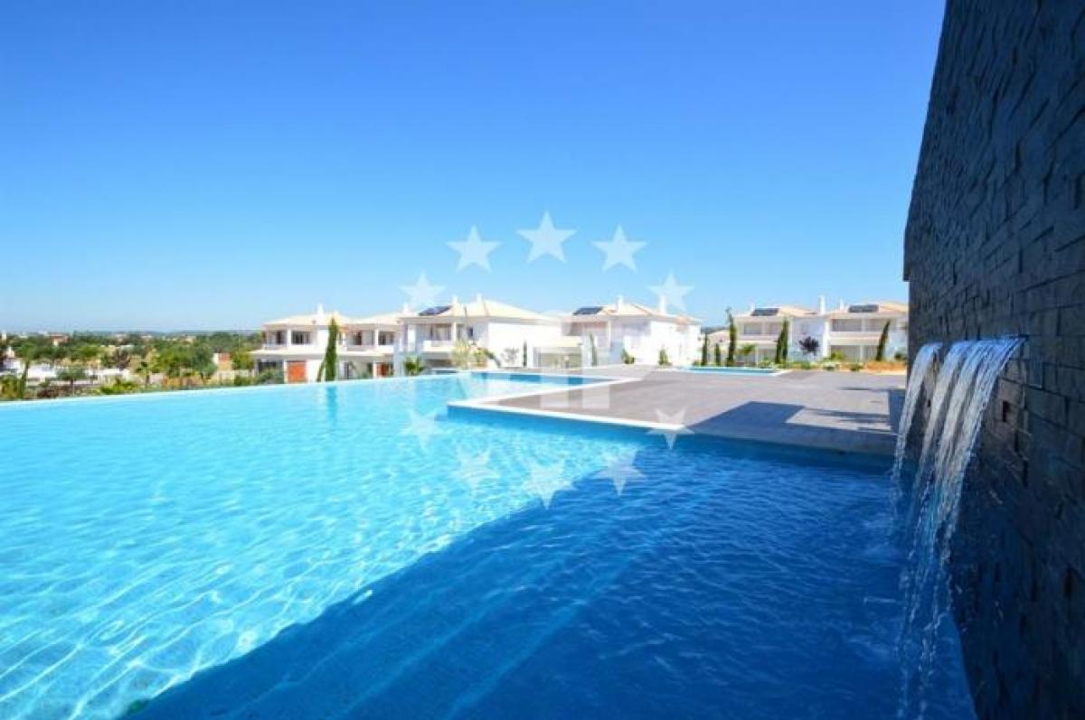 Picture of Home For Sale in Vilamoura, Algarve, Portugal