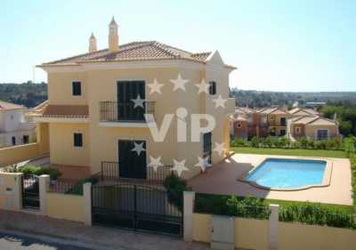 Villa For Sale in Alcantarilha, Portugal