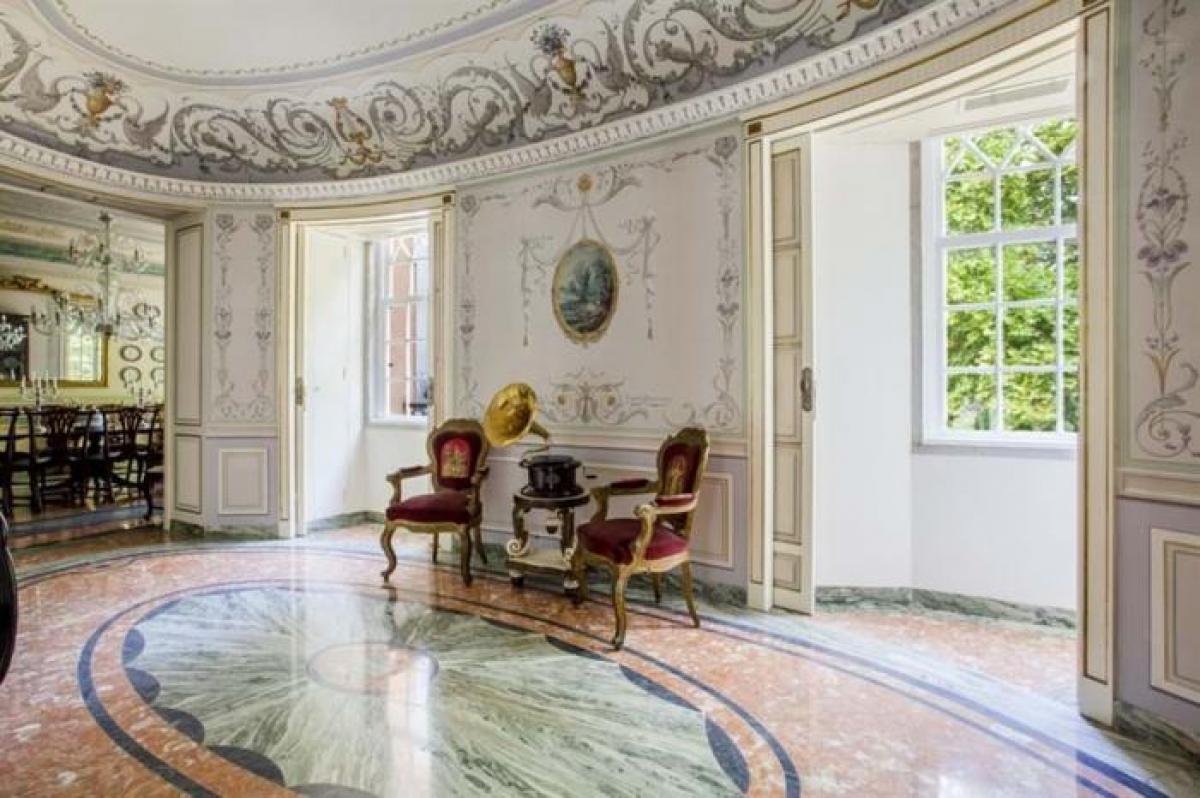 Picture of Home For Sale in Lisboa, Lisboa, Portugal