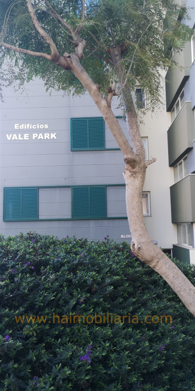 Apartment For Sale in Santa Cruz, Portugal