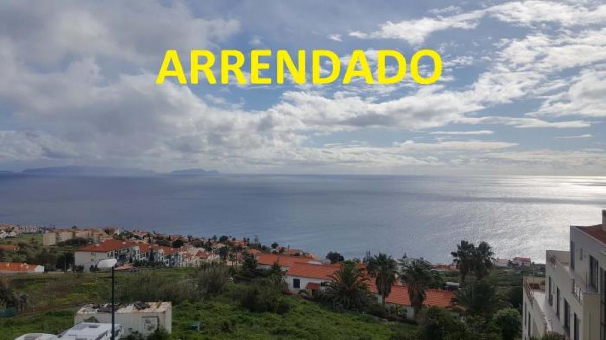 Picture of Apartment For Rent in Santa Cruz, Madeira, Portugal