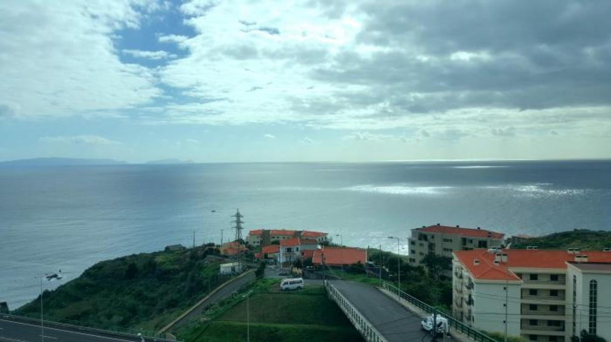 Picture of Apartment For Sale in Santa Cruz, Madeira, Portugal