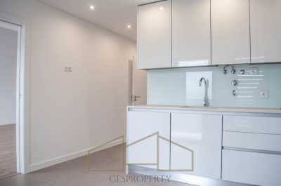 Villa For Sale in Seixal, Portugal