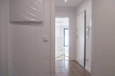 Villa For Sale in Seixal, Portugal