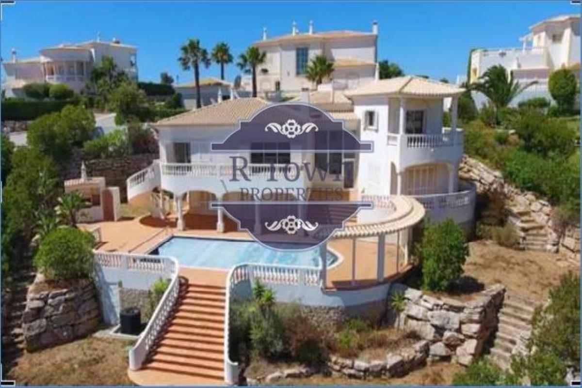 Picture of Villa For Sale in Vila Do Bispo, Algarve, Portugal
