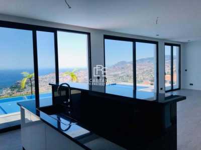 Villa For Sale in Funchal, Portugal