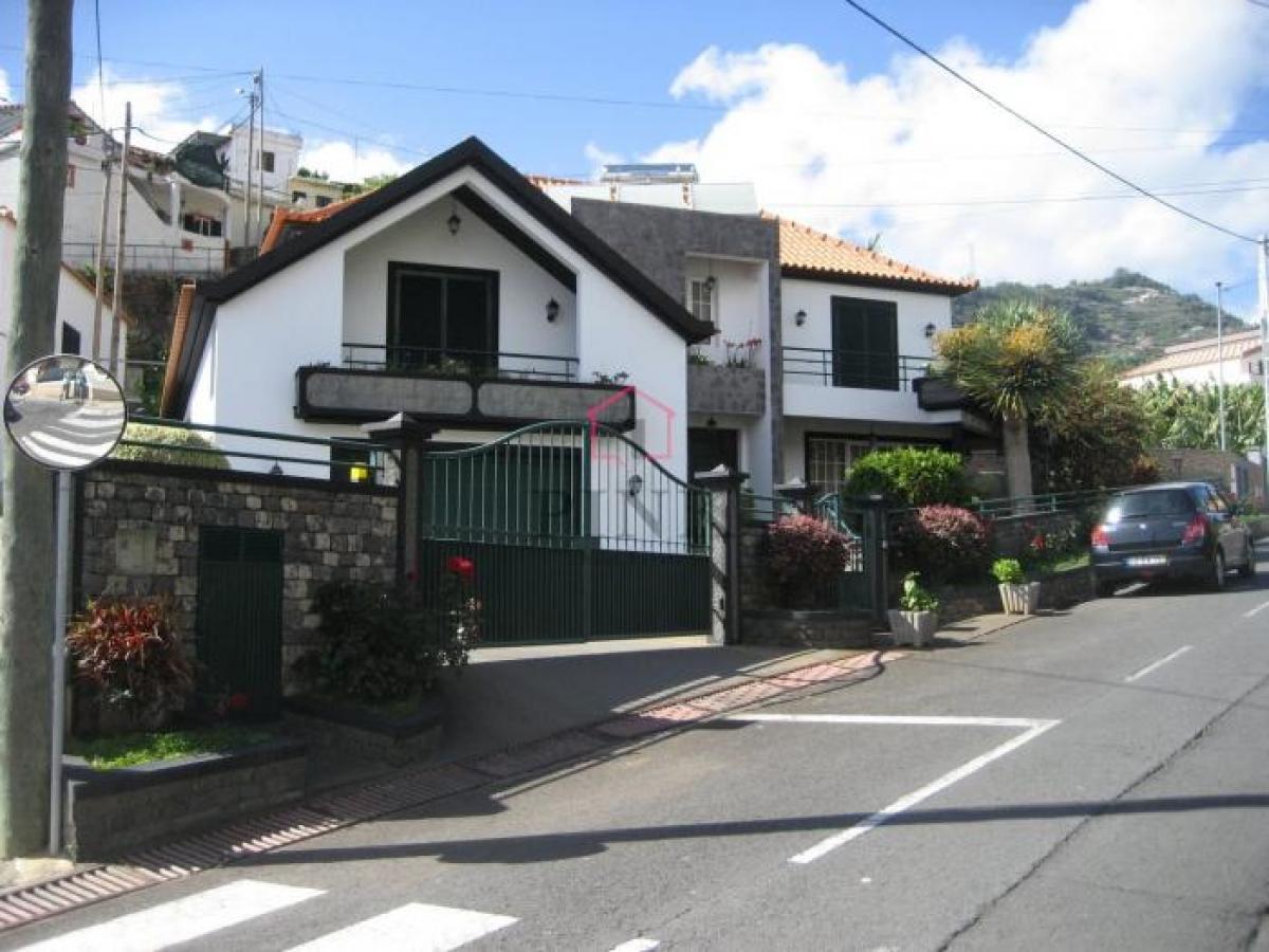 Picture of Villa For Sale in Ribeira Brava, Madeira, Portugal