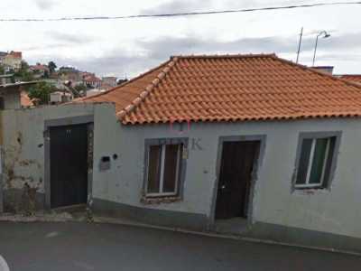 Villa For Sale in Funchal, Portugal