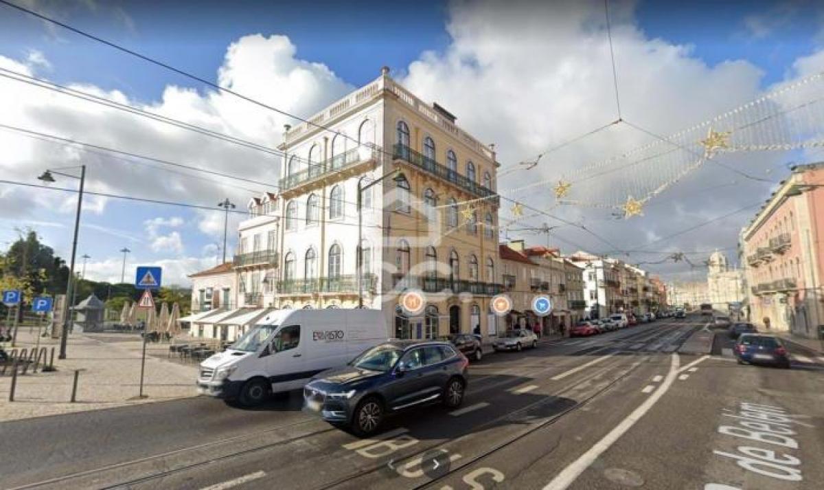 Picture of Multi-Family Home For Sale in Lisboa, Lisboa, Portugal