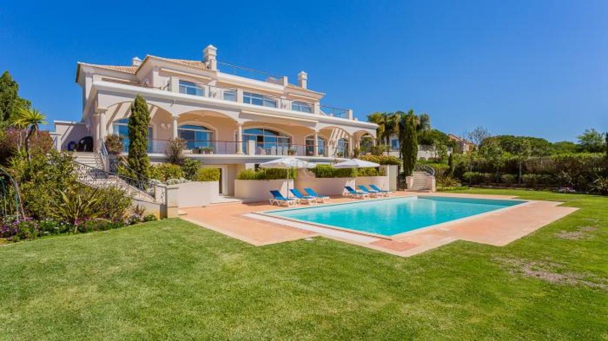Picture of Villa For Sale in Quinta Do Lago, Algarve, Portugal