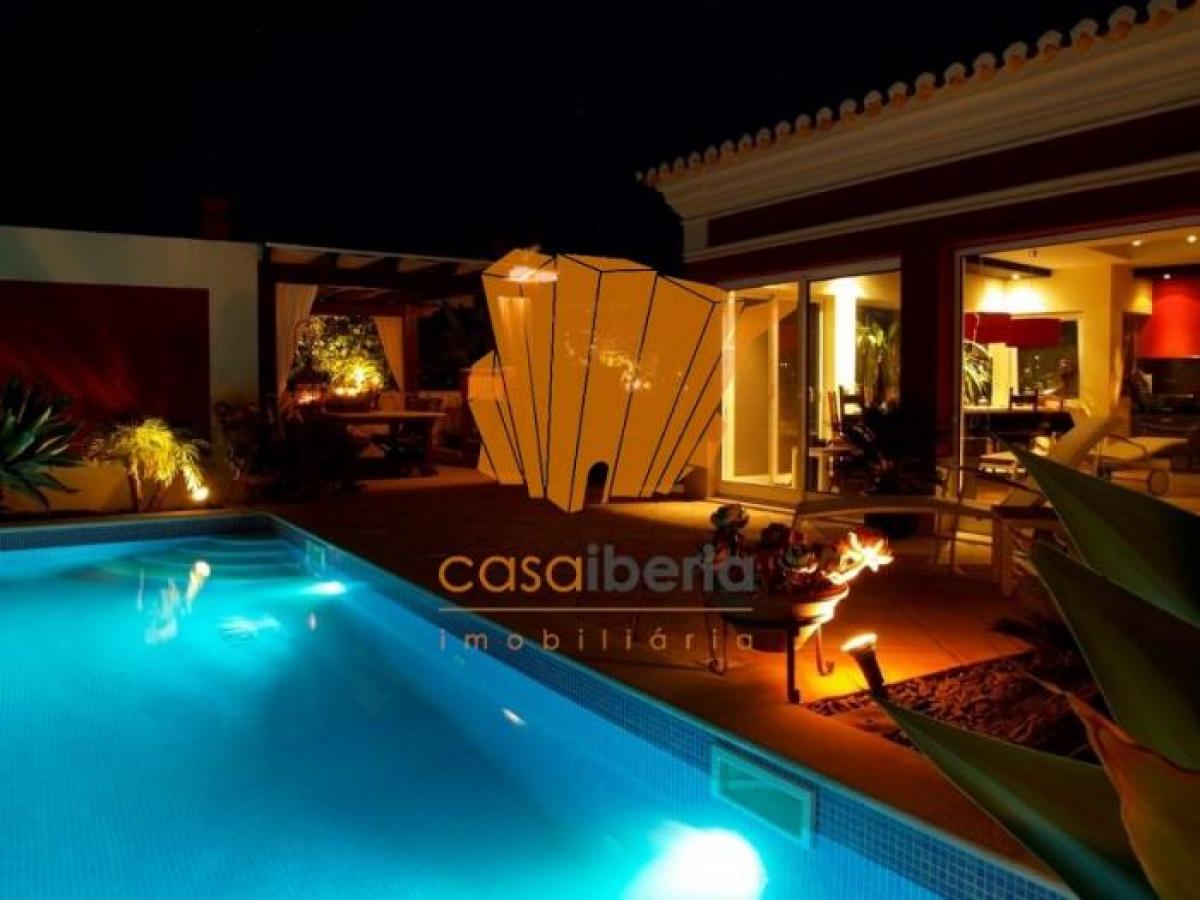 Picture of Apartment For Sale in Lagoa, Algarve, Portugal