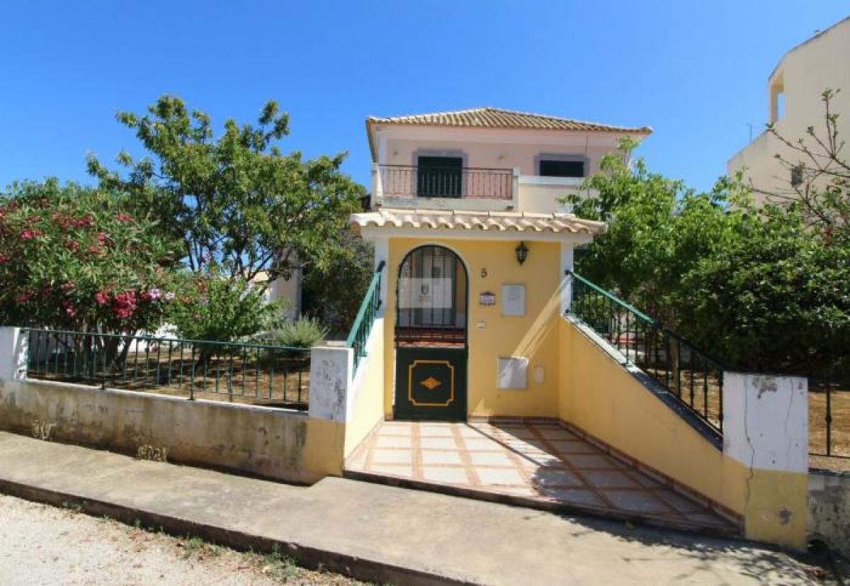 Picture of Villa For Sale in Tavira, Algarve, Portugal