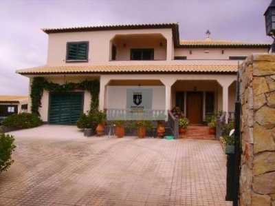 Villa For Sale in Faro, Portugal