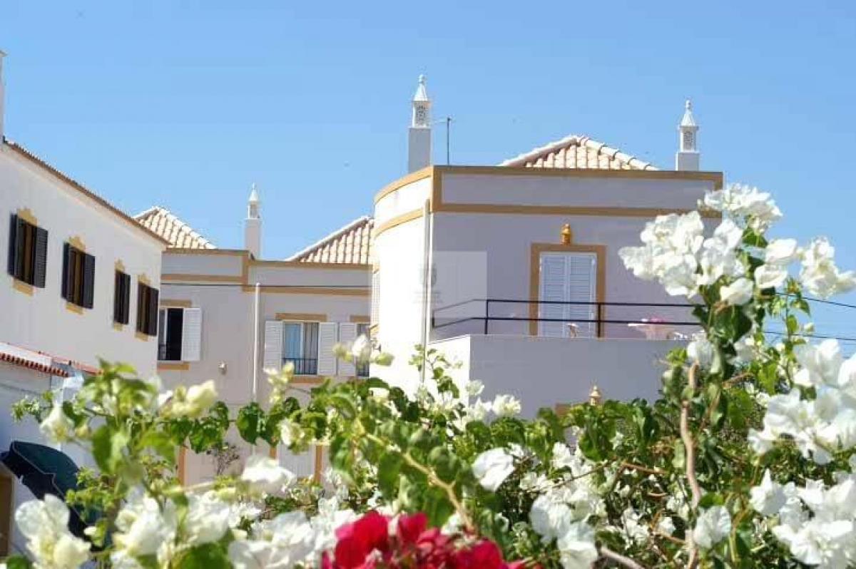 Picture of Villa For Sale in Tavira, Algarve, Portugal