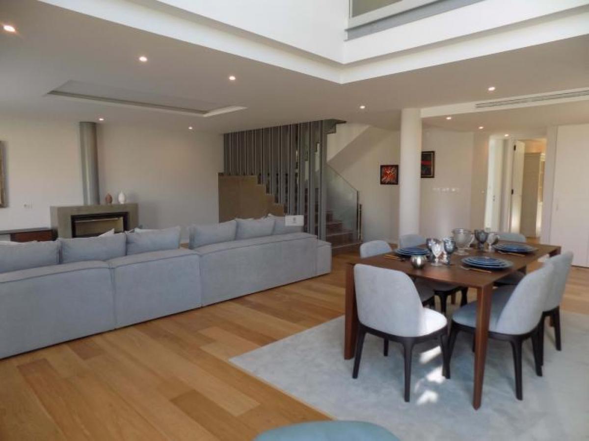 Picture of Villa For Sale in Cascais, Estremadura, Portugal