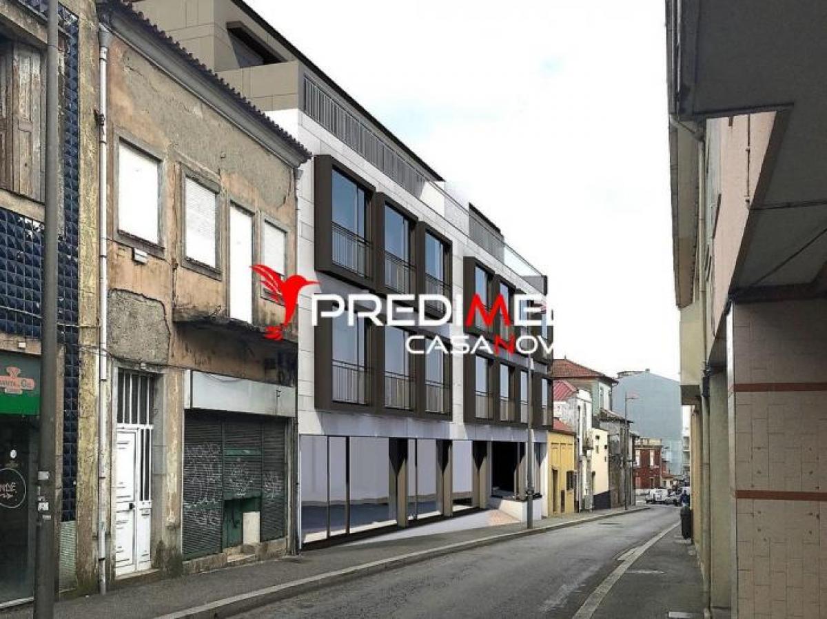 Picture of Retail For Sale in Vila Nova De Gaia, Eastern Tobago, Portugal