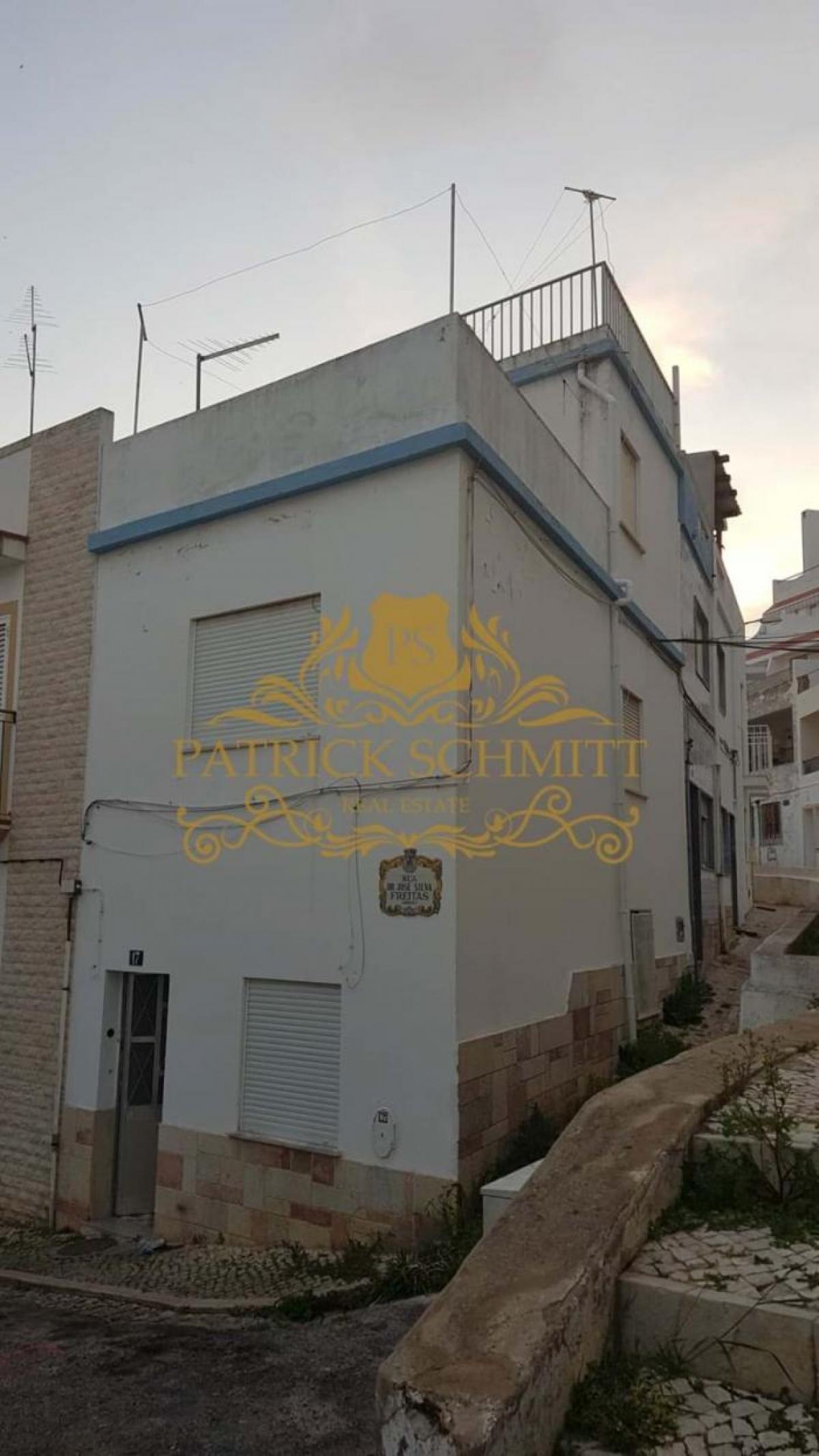 Picture of Multi-Family Home For Sale in Albufeira, Algarve, Portugal