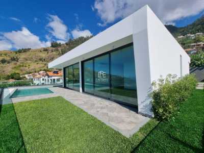 Villa For Sale in Calheta, Portugal