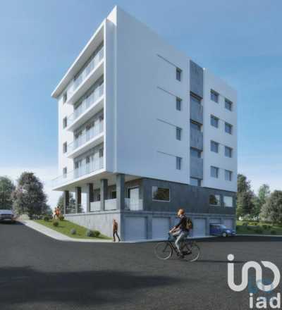 Apartment For Sale in Caldas Da Rainha, Portugal
