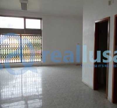 Retail For Sale in Vila Nova De Gaia, Portugal