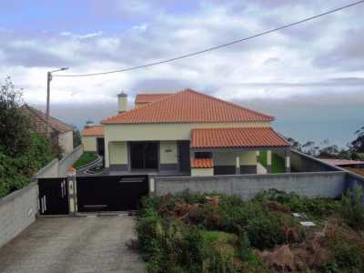 Home For Sale in Porto Moniz, Portugal