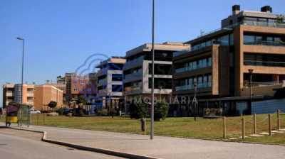 Retail For Sale in Vila Nova De Gaia, Portugal