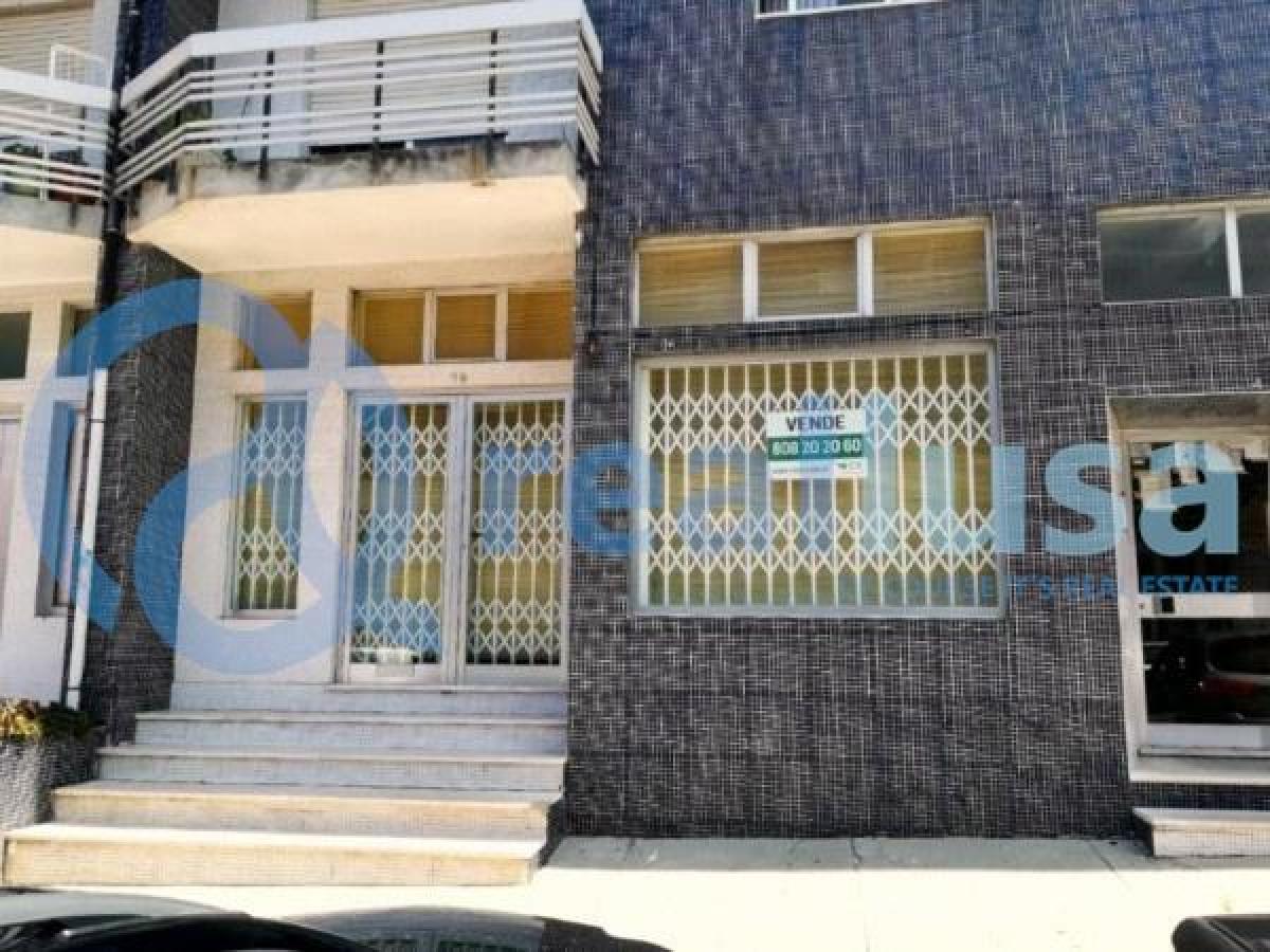 Picture of Retail For Sale in Vila Nova De Gaia, Eastern Tobago, Portugal