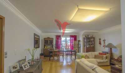 Apartment For Sale in Santa Cruz, Portugal