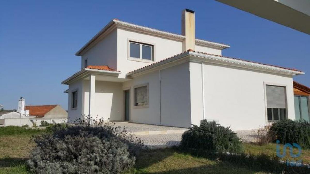 Picture of Home For Sale in Caldas Da Rainha, Region Of Murcia, Portugal