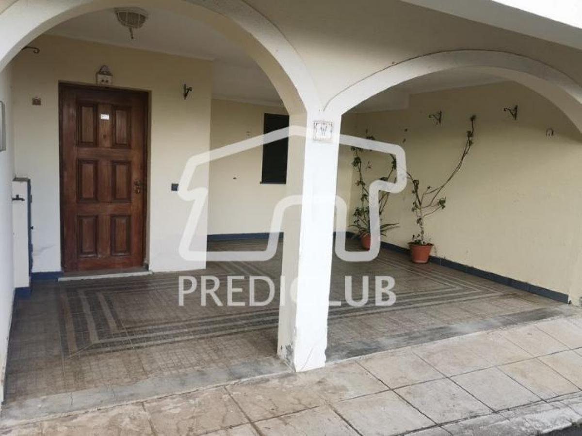 Picture of Home For Sale in Santa Cruz, Madeira, Portugal