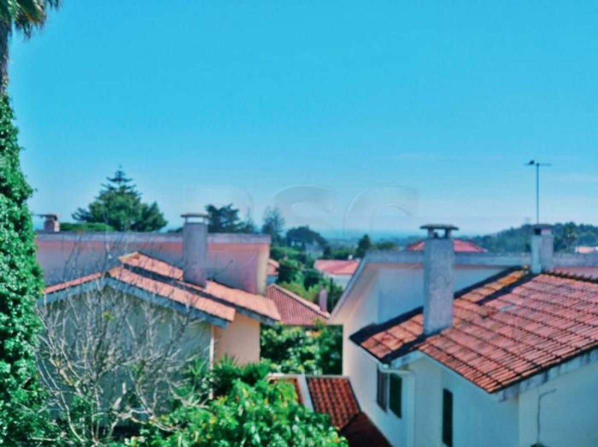 Picture of Apartment For Sale in Cascais, Estremadura, Portugal