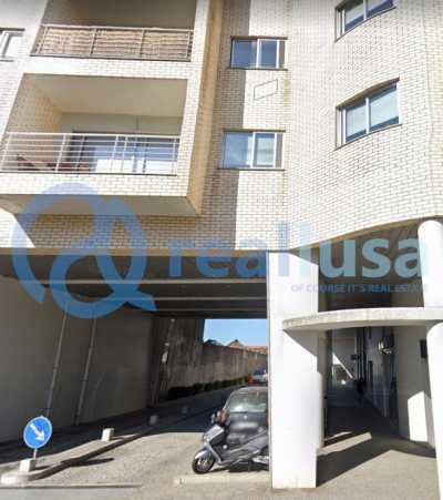 Retail For Sale in Vila Nova De Gaia, Portugal