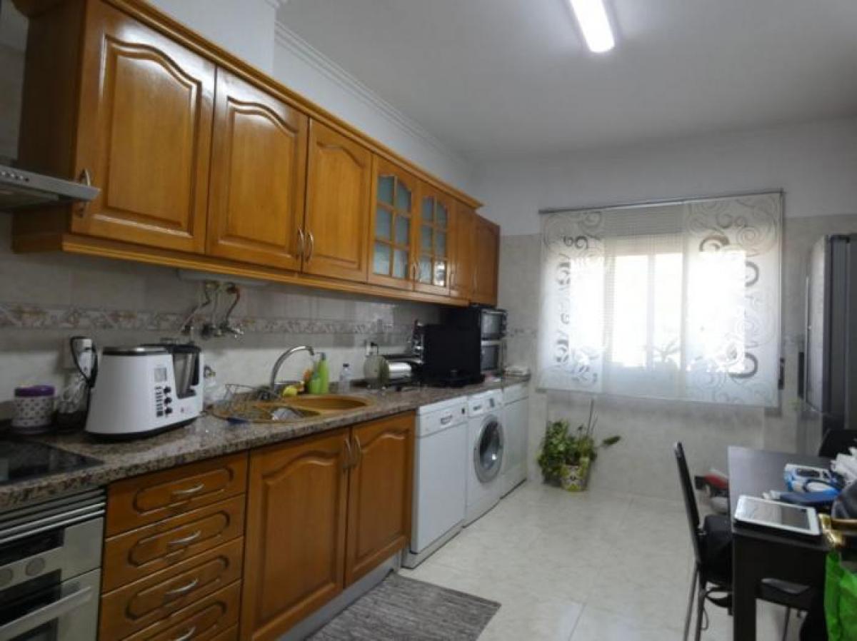Picture of Apartment For Sale in Seixal, Madeira, Portugal