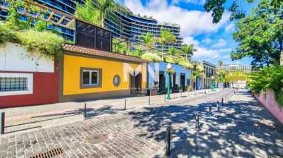 Retail For Sale in Funchal, Portugal
