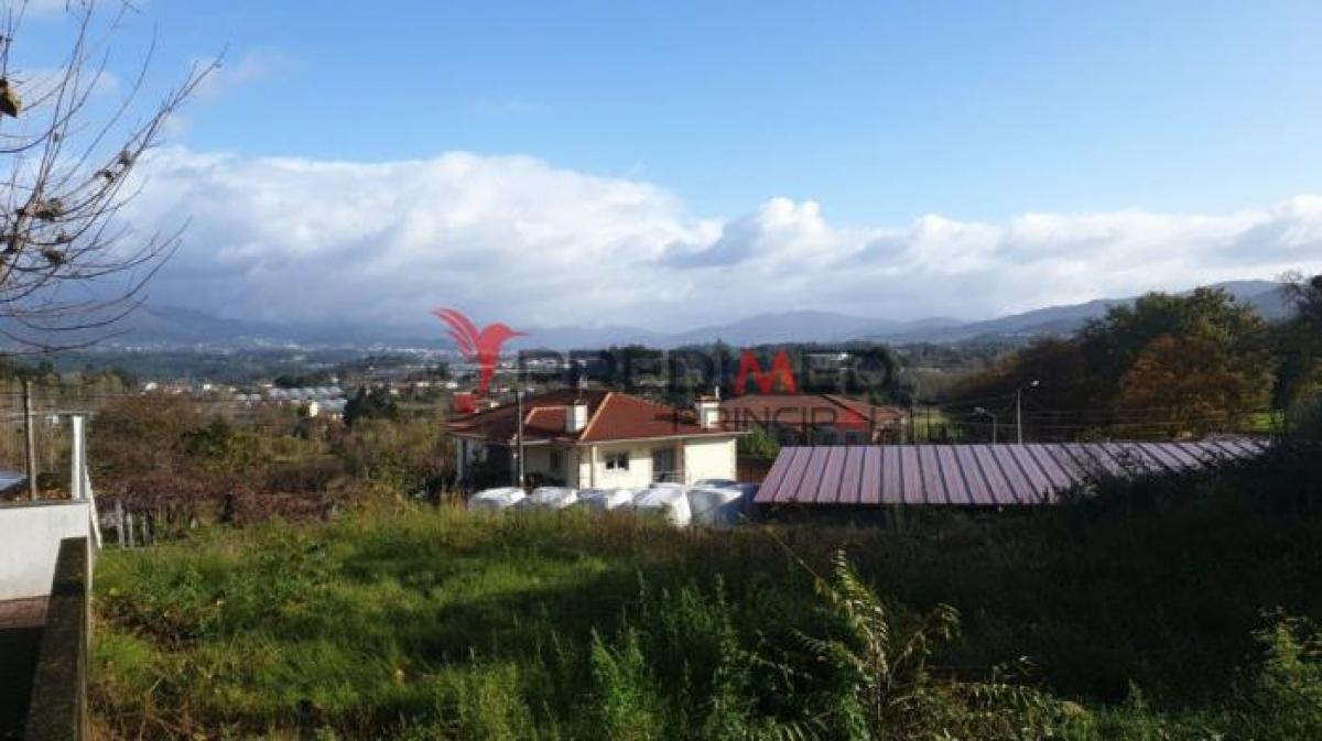 Picture of Residential Land For Sale in Braga, Entre-Douro-e-Minho, Portugal