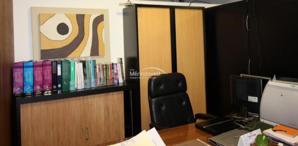 Picture of Office For Sale in Braga, Entre-Douro-e-Minho, Portugal