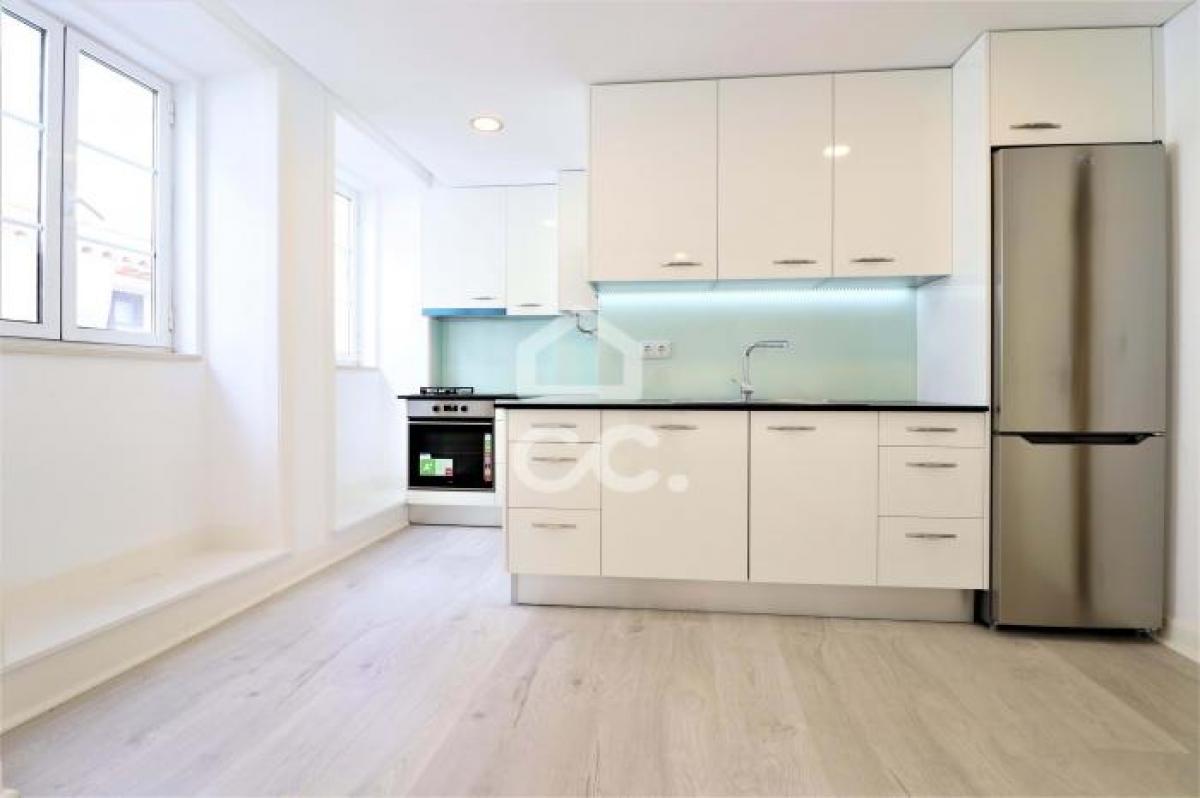 Picture of Apartment For Sale in Coimbra, Beira, Portugal