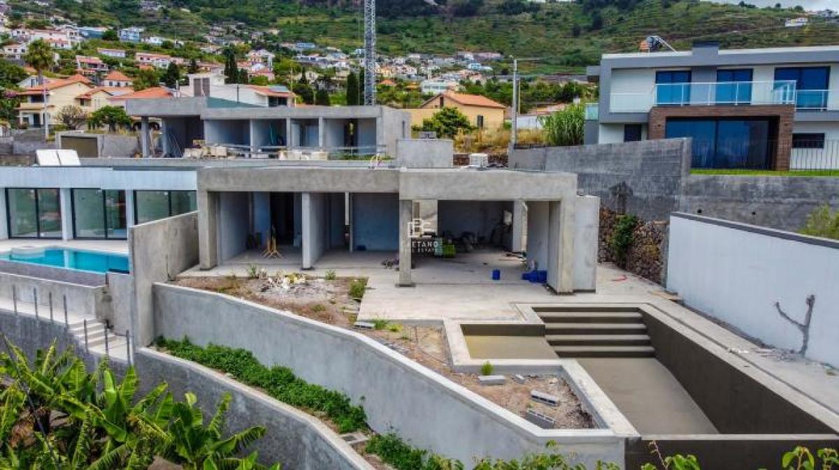Picture of Home For Sale in Calheta, Madeira, Portugal
