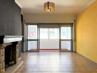 Apartment For Sale in Leiria, Portugal